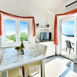 Apartman Del Mar Apartment